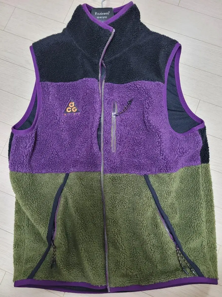 acg vest