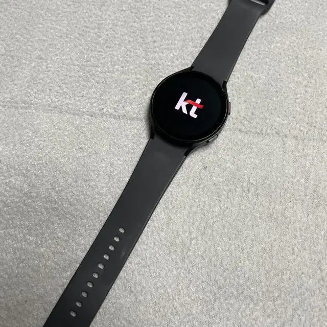 KT 갤럭시워치4(R875) 블랙 44mm 팝니다.충전기없어요!