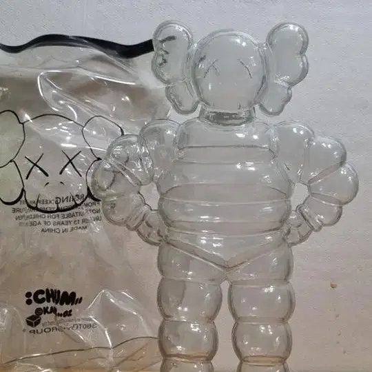 카우스 kaws 2002 chum 1000에디션 한정판