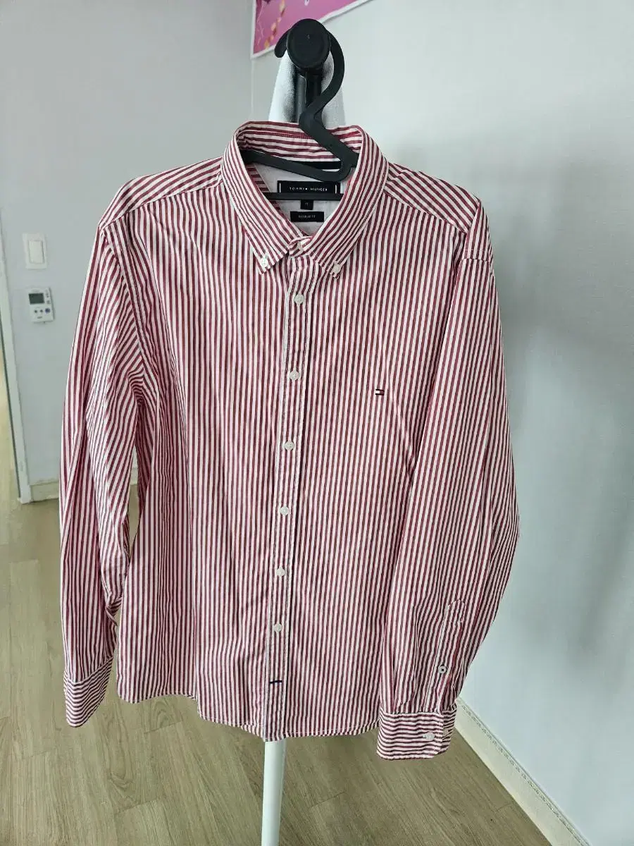 Tommy Men's Striped Southern Genuine Size M