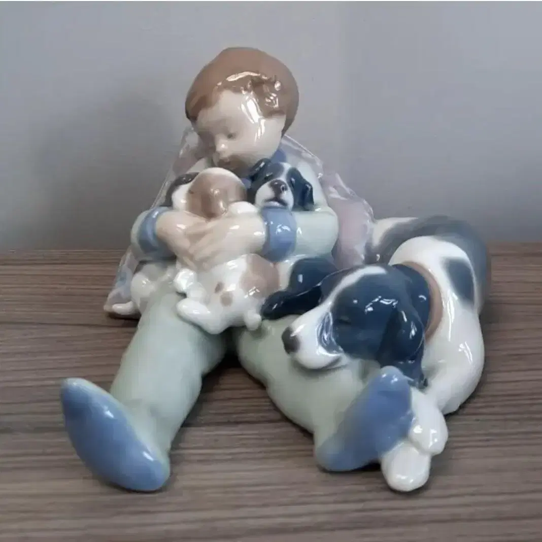 Lladro 야드로 Porcelain Sweet Dreams Boy