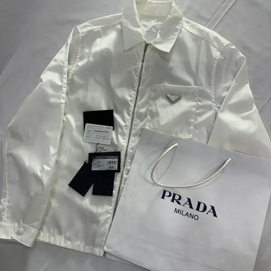 [L] PRADA 프라다 21fw 남성 삼각로고 리나일론 지퍼 셔츠 자켓