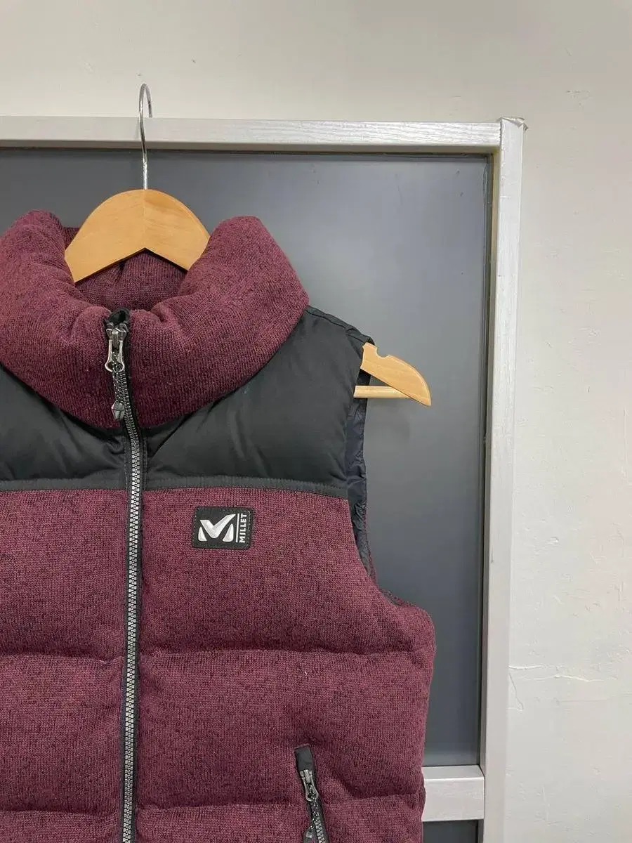 [M] Miele Duck Down Padded Vest