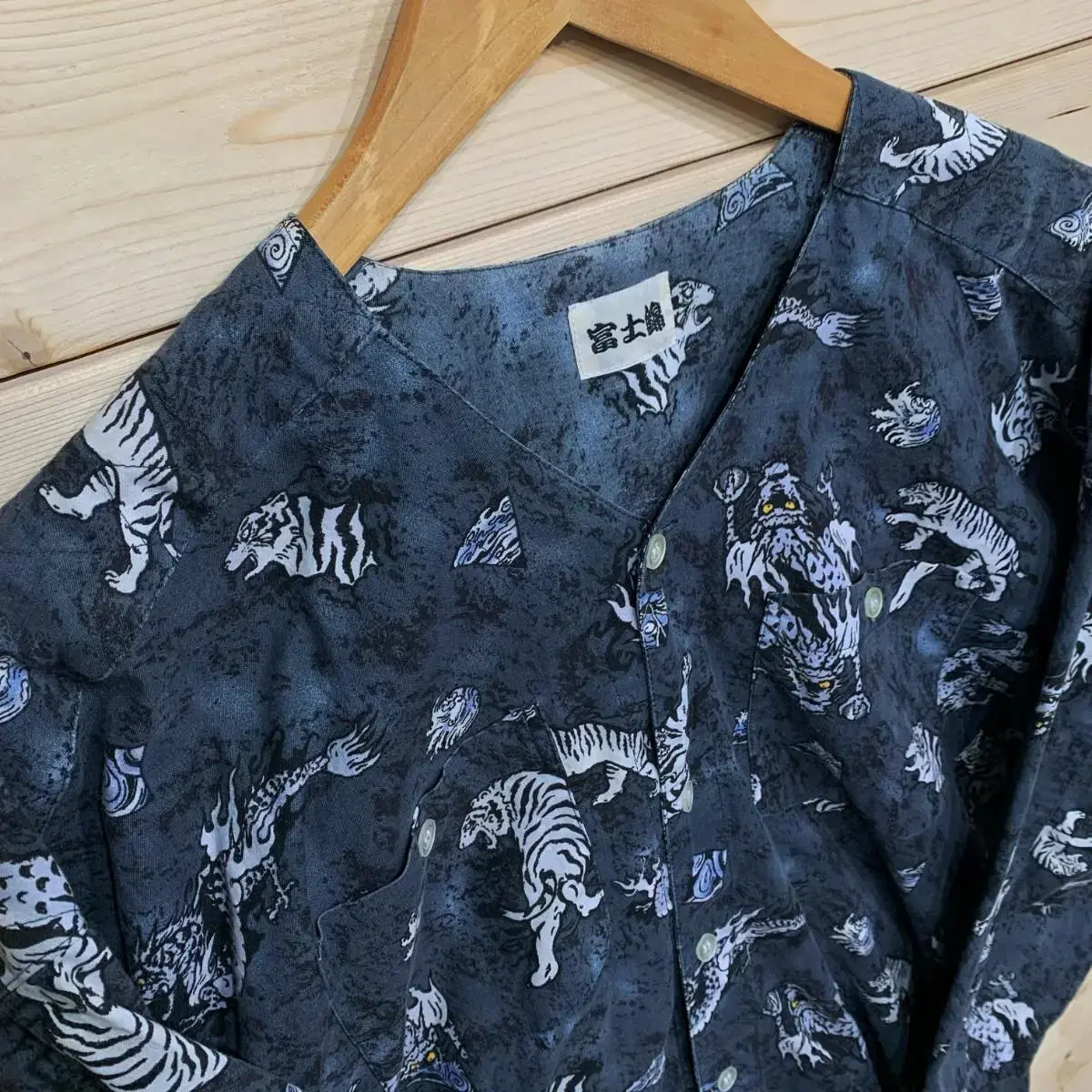 [M] Japan Vintage Printed Shirt