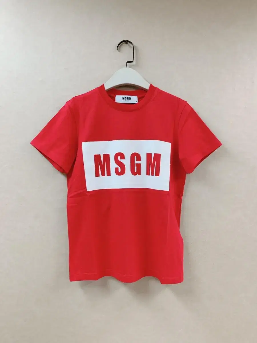 (정품/새상품) MSGM 여성 레드 박스로고 기본 티셔츠