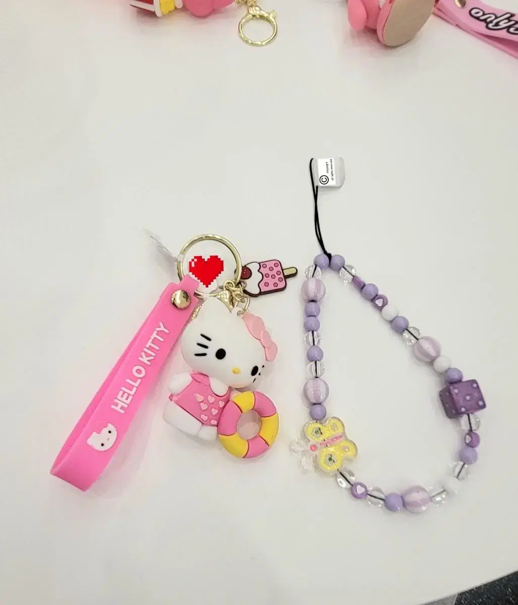 Sanrio Hello Kitty keyring + Beaded Phone Strap - Set