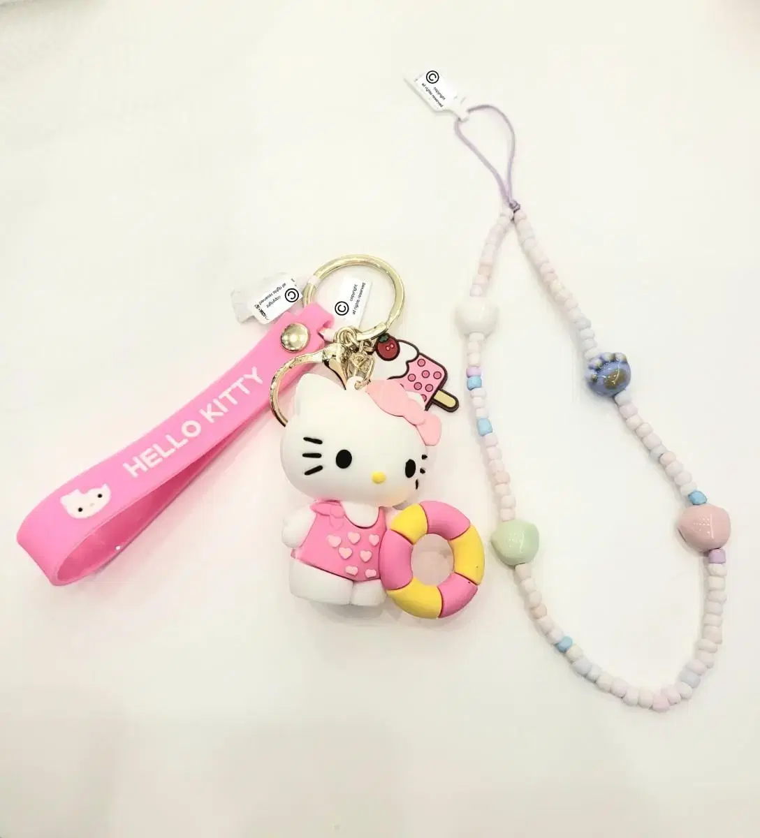 Sanrio Hello Kitty keyring + Beaded Phone Strap - Set