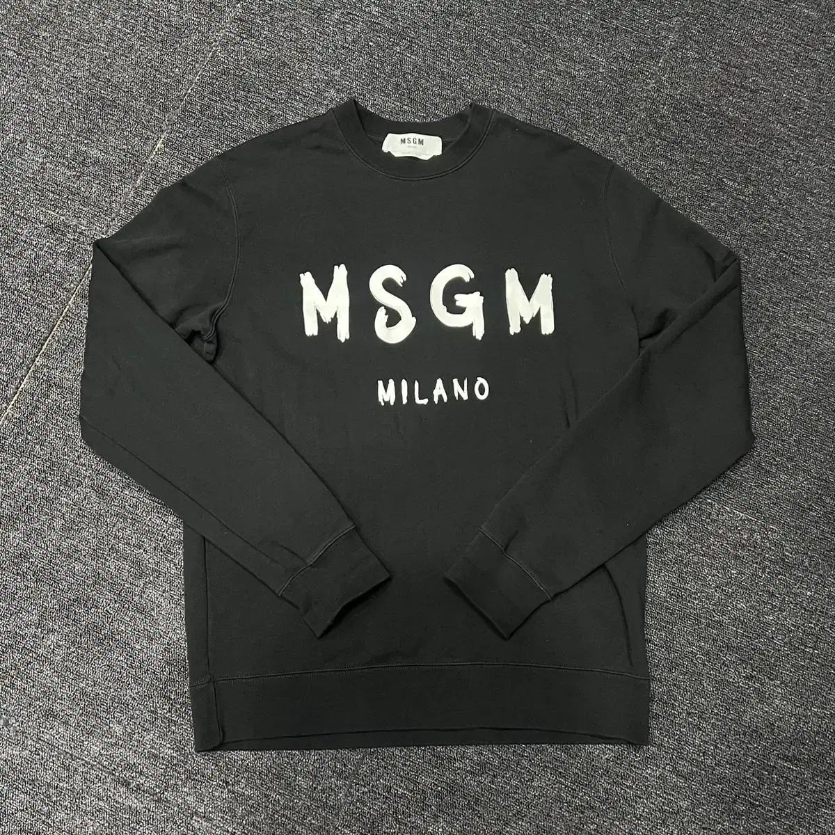 MSGM 로고 맨투맨