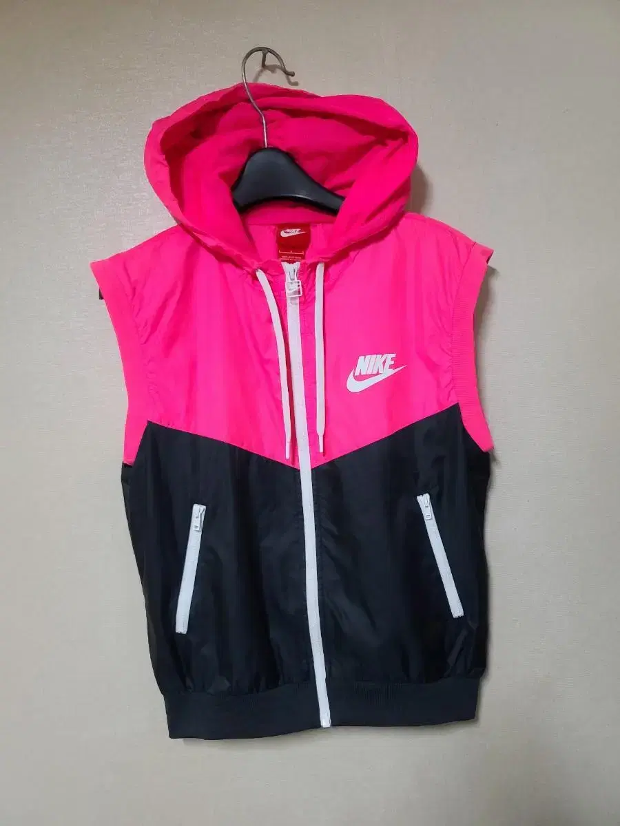 Nike Windrunner Best