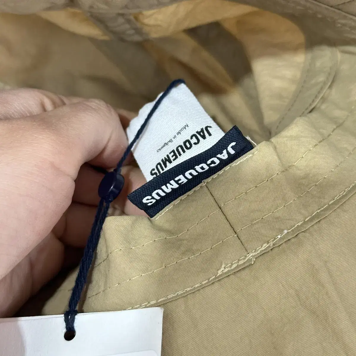 Jacquemus bucket hat (new with tags)