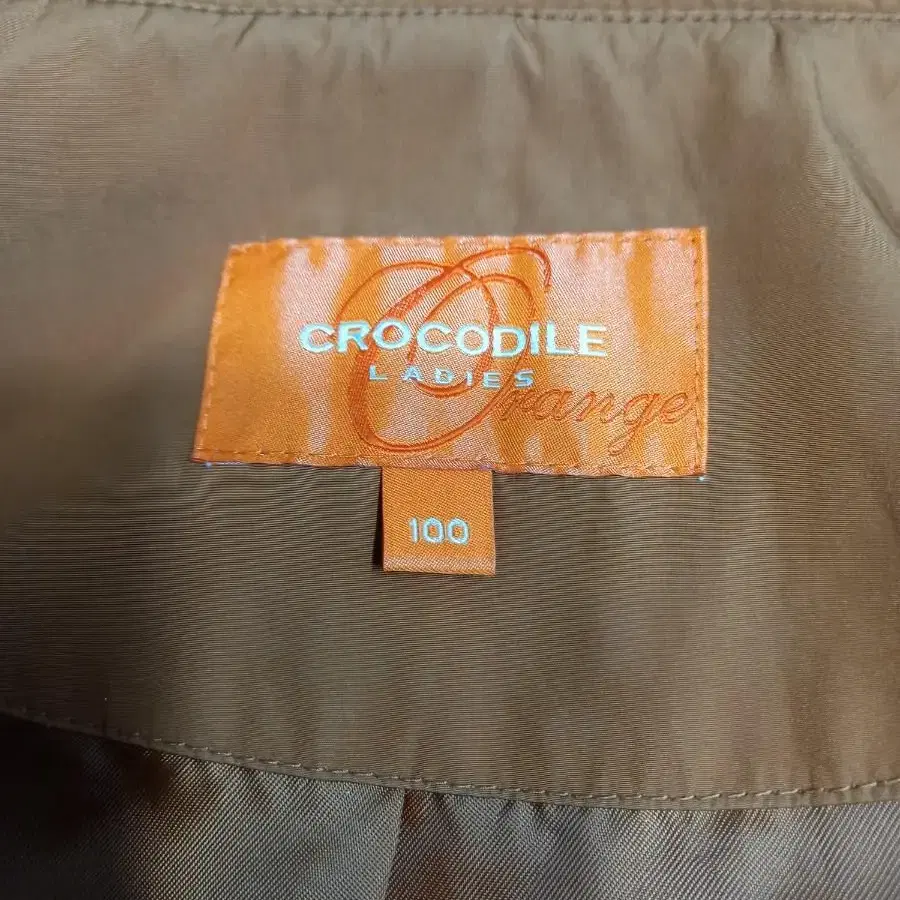 L100 CROCODILE LADIES 봄가을용 점퍼 브라운 L-323