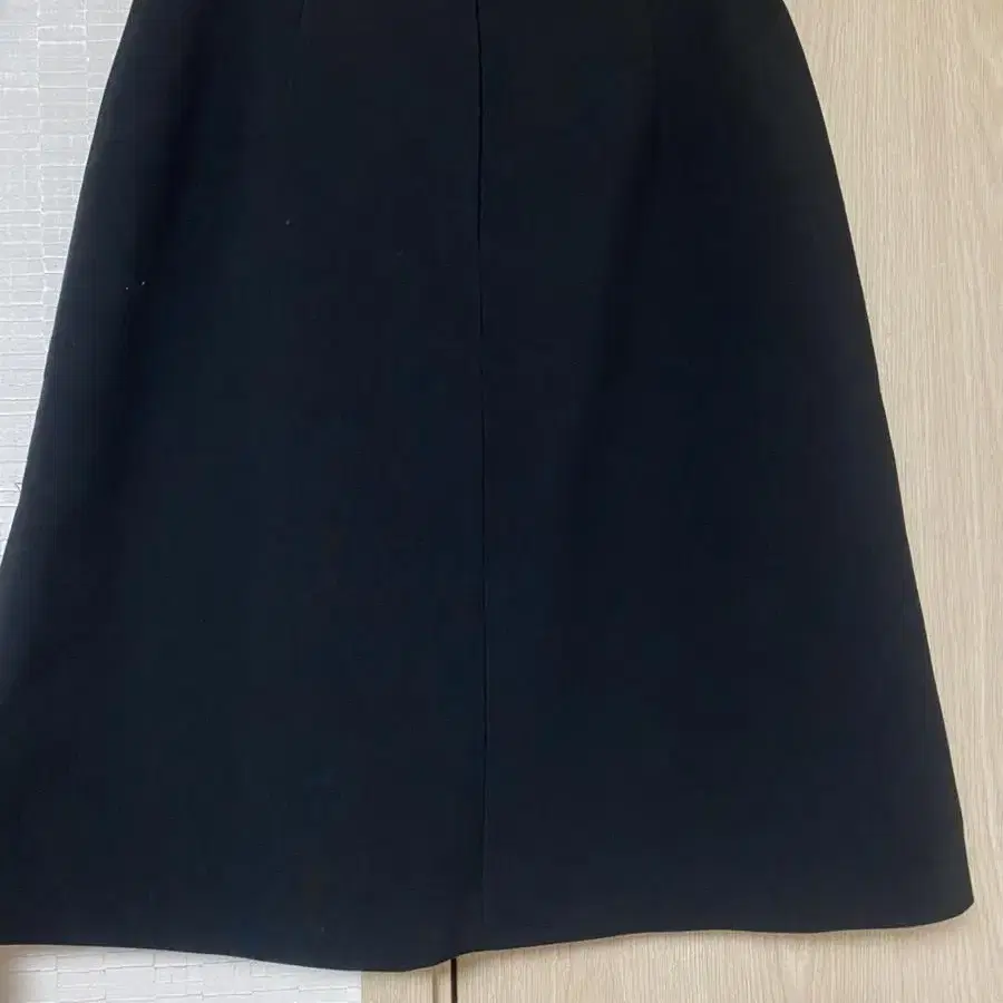 signature skirt