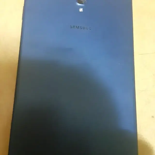 갤럭시탭a 10.5 LTE t595n