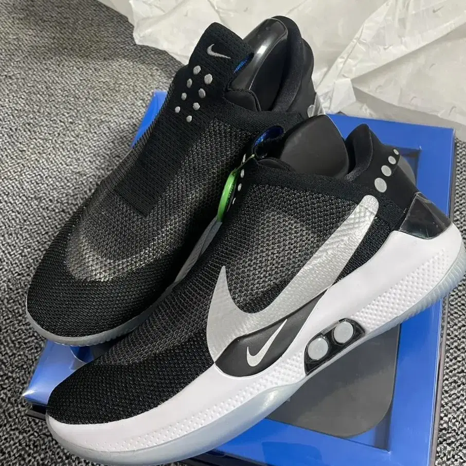 Nike ADAPT BB 하이퍼 어댑터 농구화