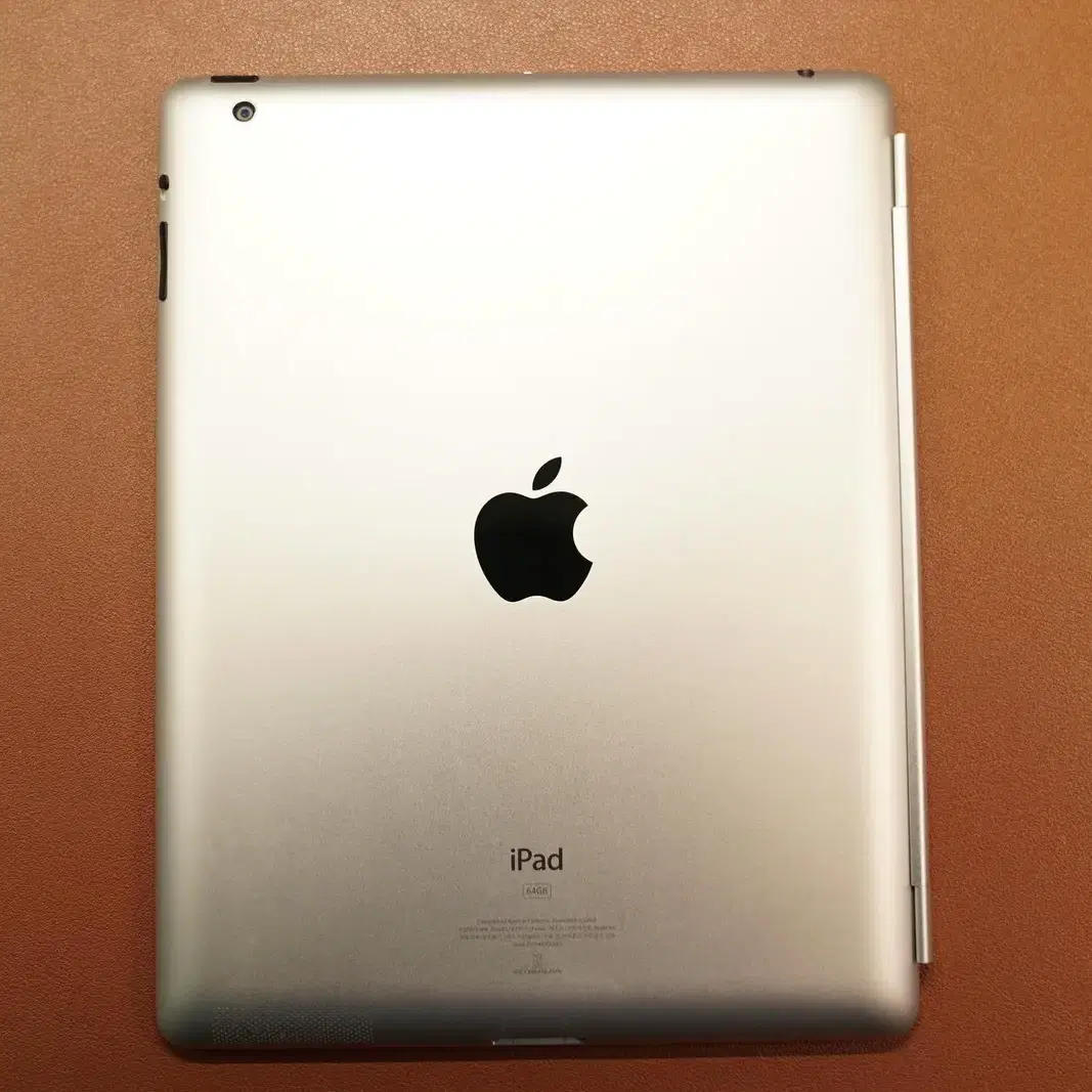 Apple iPad2 64GB + 정품 충전독 거치대