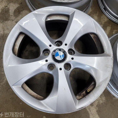 17인치 정품 bmw f바디 x3 순정 중고 휠 한대분