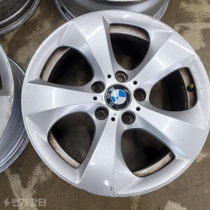 17인치 정품 bmw f바디 x3 순정 중고 휠 한대분