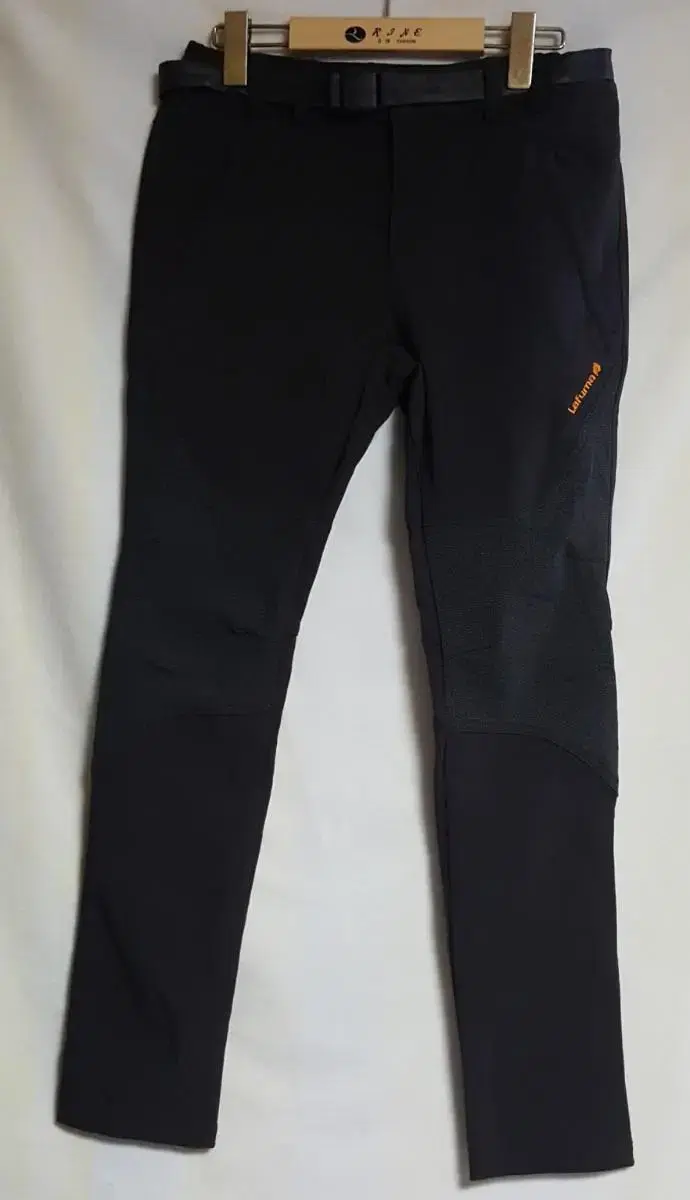 La Puma Women's Hiking Pants 70 (28)