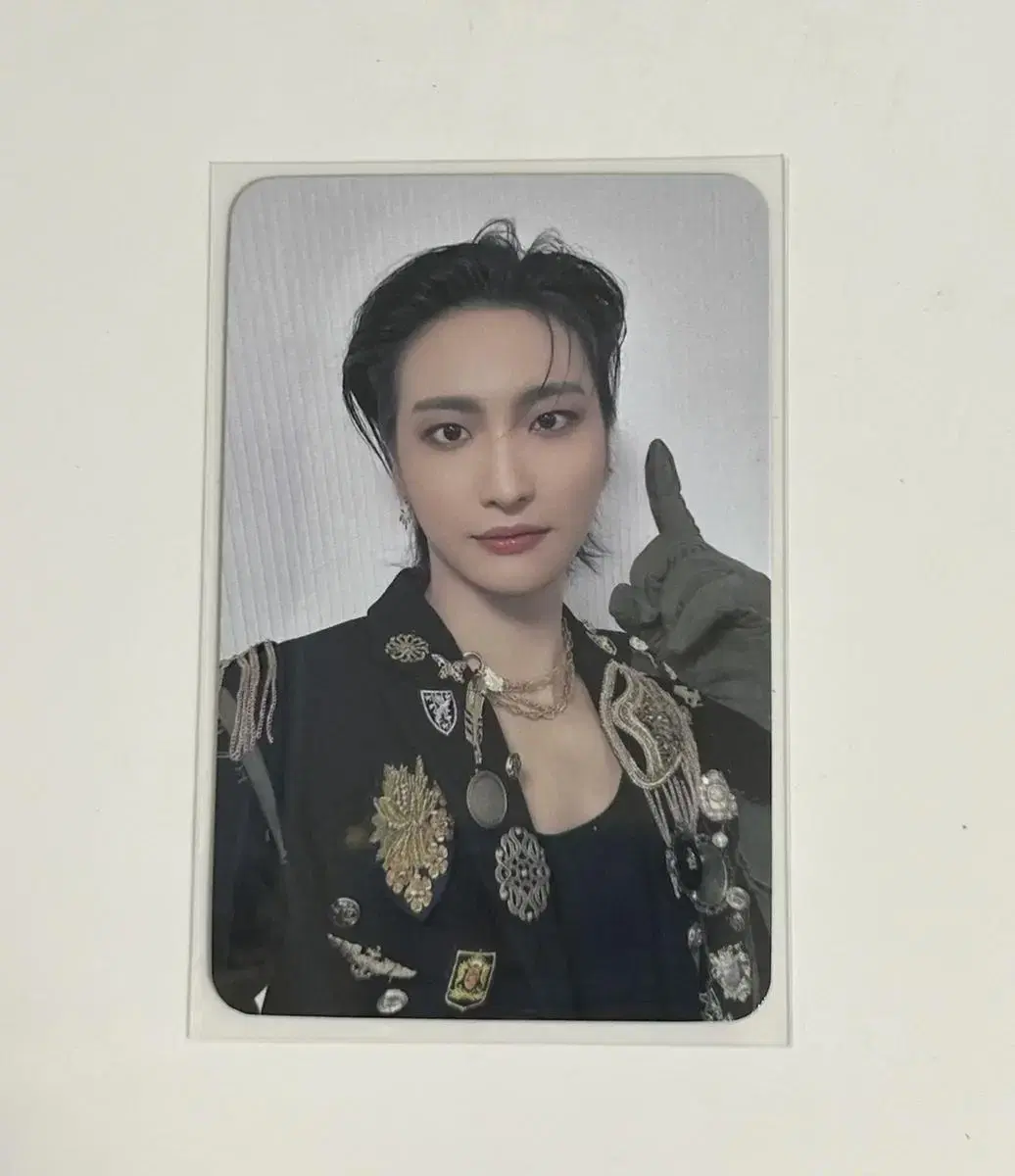 ateez seonghwa prom digipack pre-order benefit ld photocard