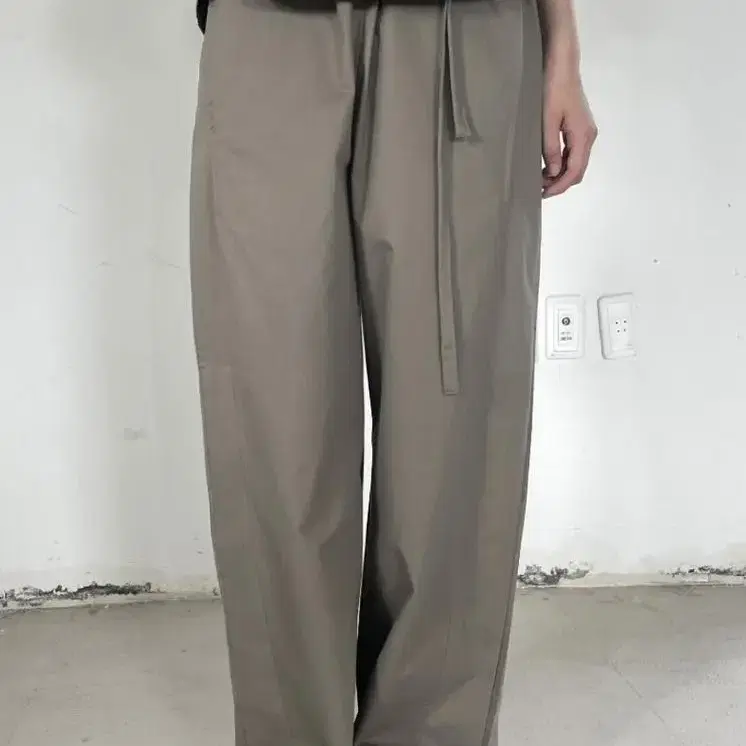 케이와이와이(kyy) fold trousers(khaki) pants