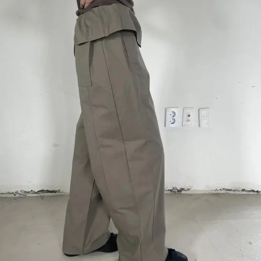 케이와이와이(kyy) fold trousers(khaki) pants