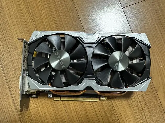 조탁 Zotac 1060 6g 그래픽카드 팔아요