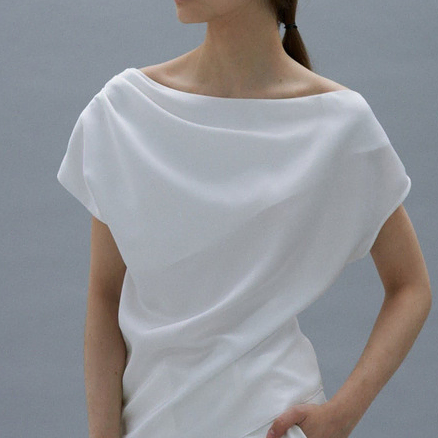 MUARMUS Aurora Shirring Blouse [White]