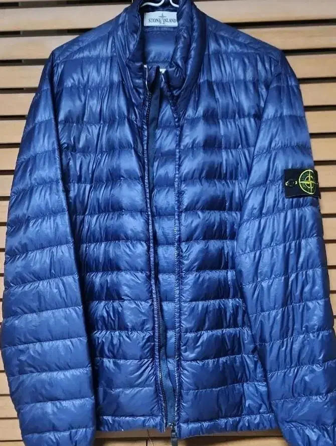 Stone Island Micro Ripstop Lightweight Padding Size L Export.