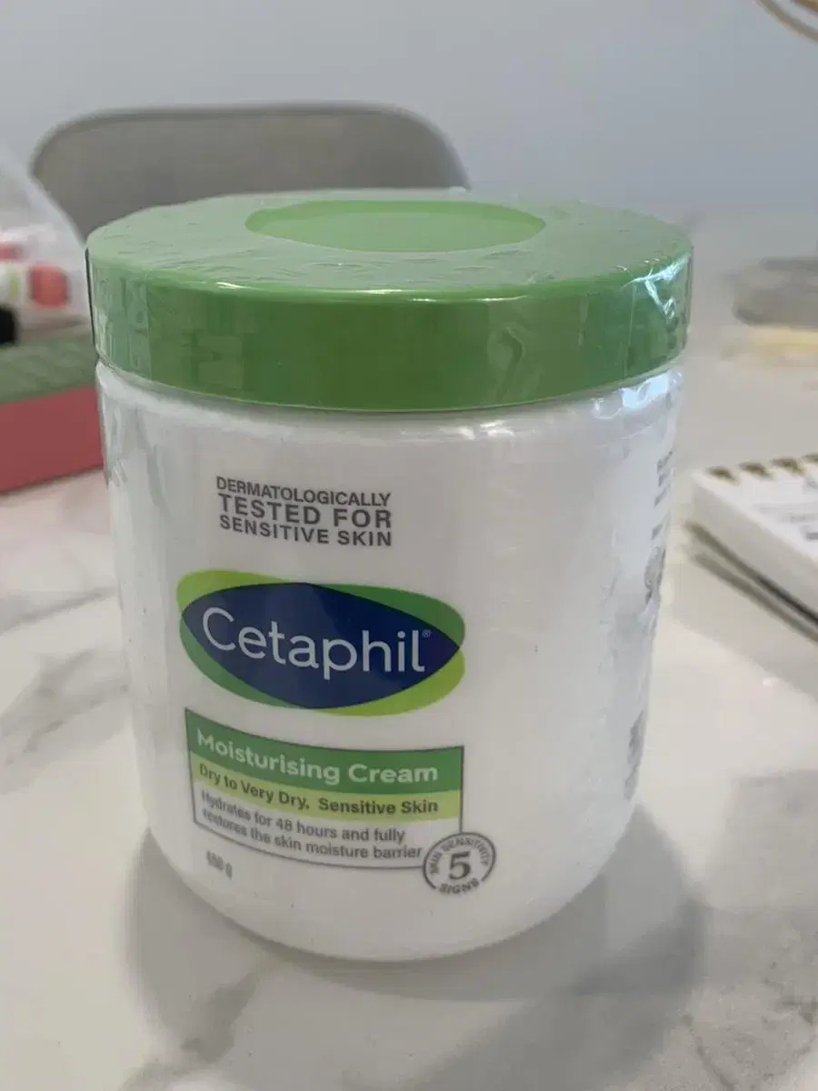 Cetaphil Moisturizing Cream550g