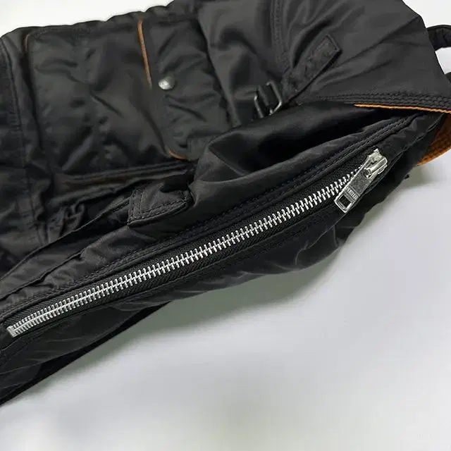 PORTER TANKER RUCKSACK 포터 탱커 럭색 백팩