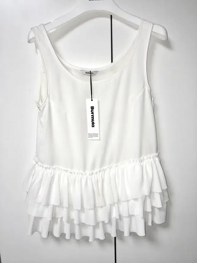 Burmula frill sleeveless top 버뮬라 프릴 탑