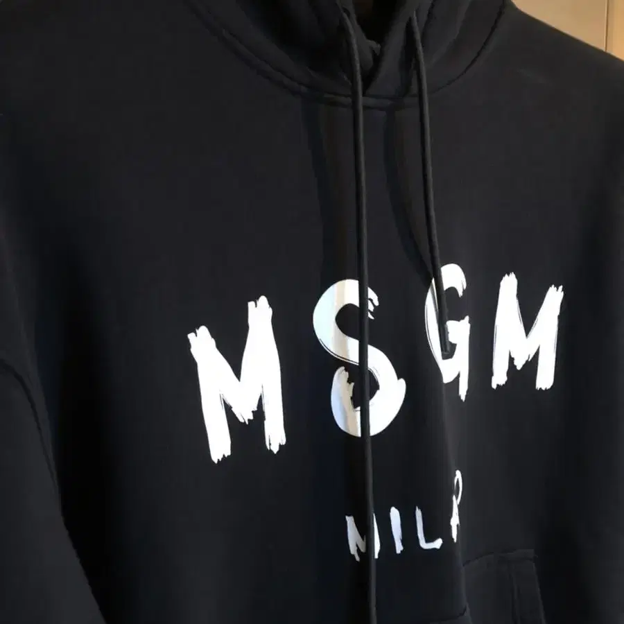 MSGM 브러쉬드 여성 후드티셔츠