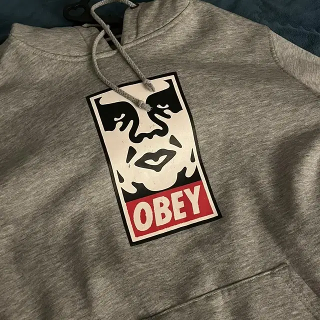 오베이 OBEY 회색 후드티 L