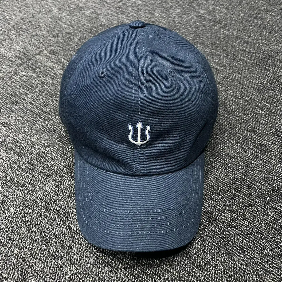 BeruTUM Navy Ball Cap Hat