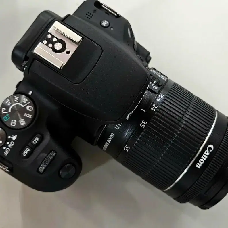 신품급> 캐논 200D 18-55mm 번들렌즈 풀세트