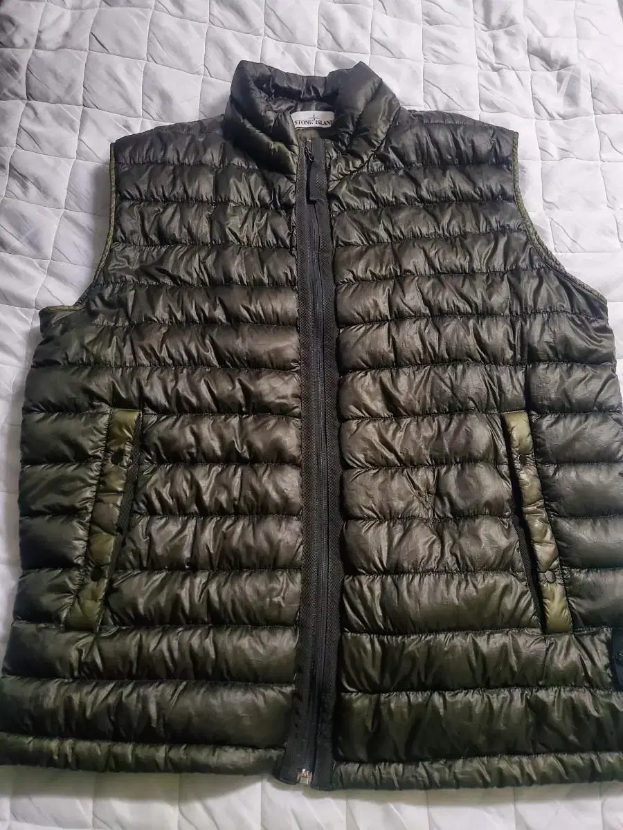 [XL]Stone Island Waffen Padded Vest