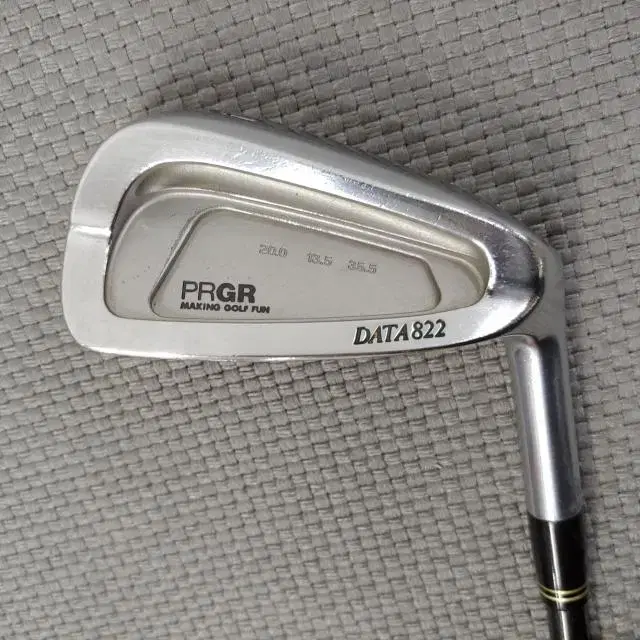 PRGR DATA822 9번 아이언H61g M-37 R