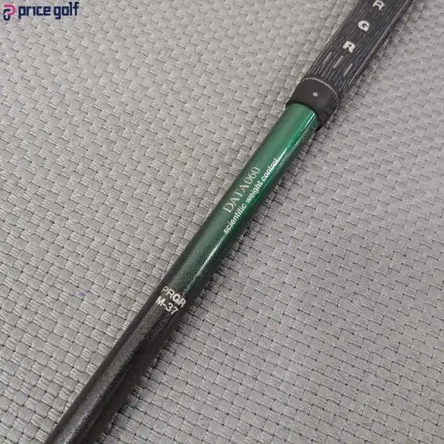 PRGR DATA822 9번 아이언H61g M-37 R