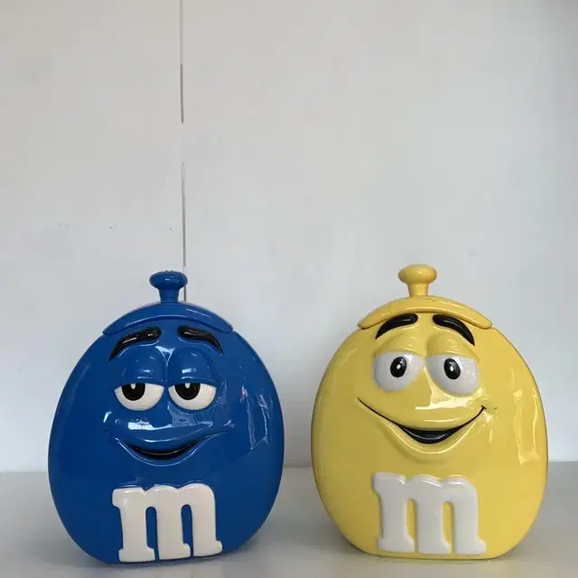 M&M 쿠키 컨테이너