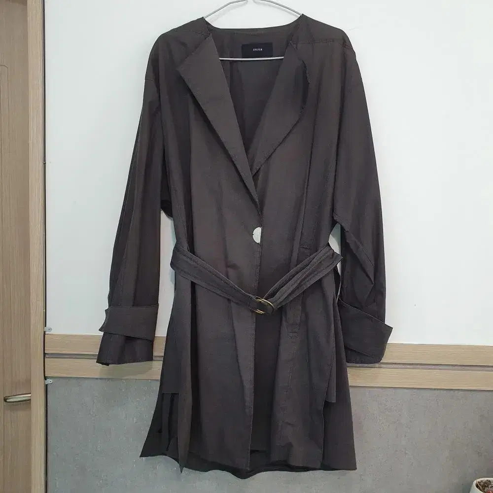 66 size system Women's belted jacket