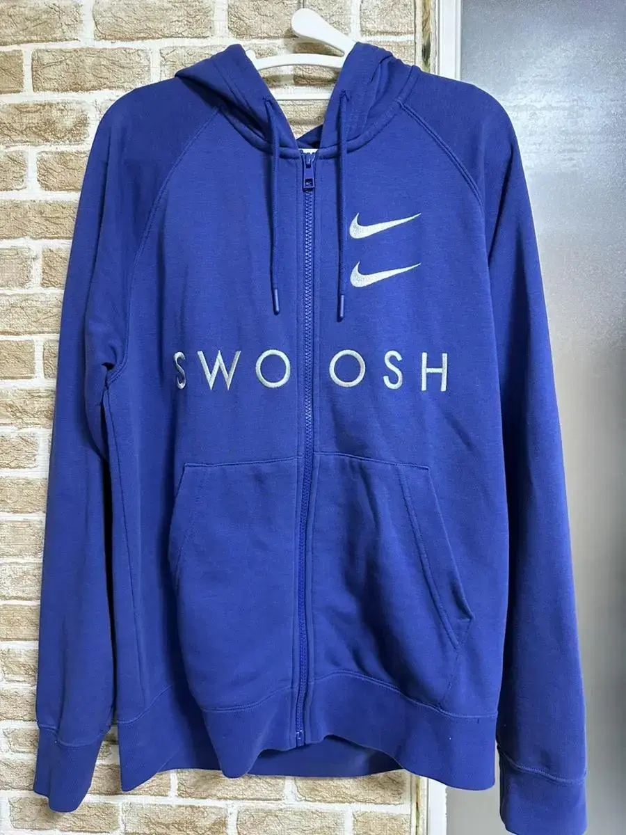 Nike Double Swoosh Hoodie Zip Up M