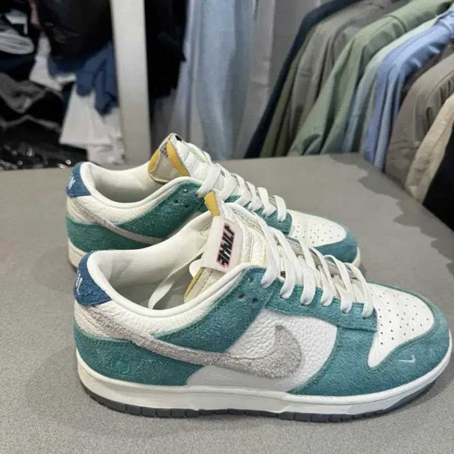 [265]Nike x Kasina Dunk Low Road Sign