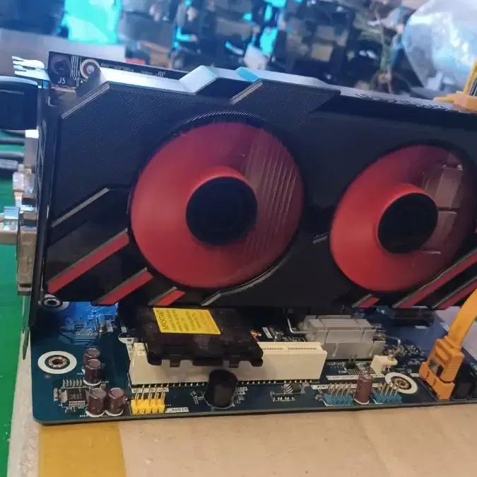 이엠텍 지포스 GTX 750 Ti OC D5 2GB 128bit