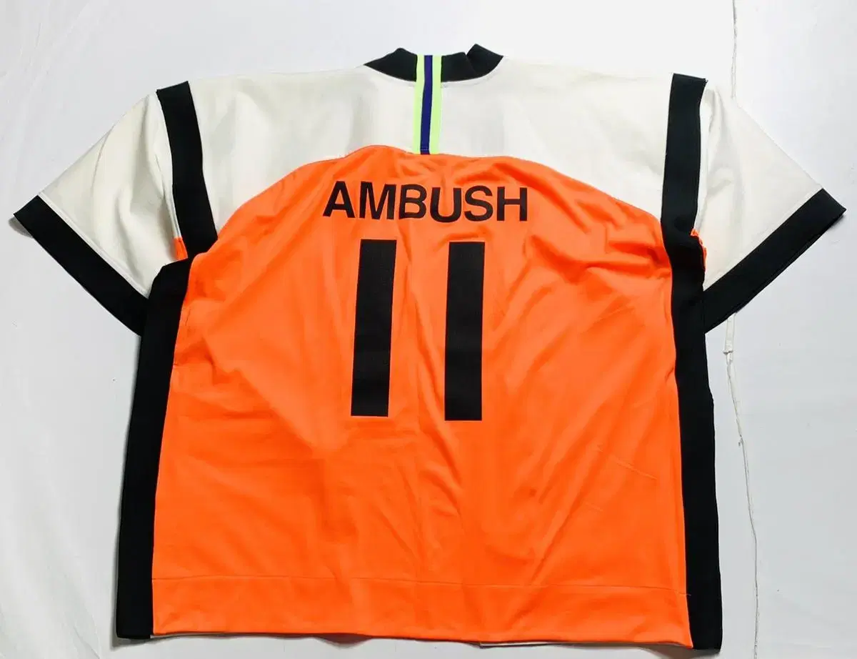 Nike Embush Short Sleeve