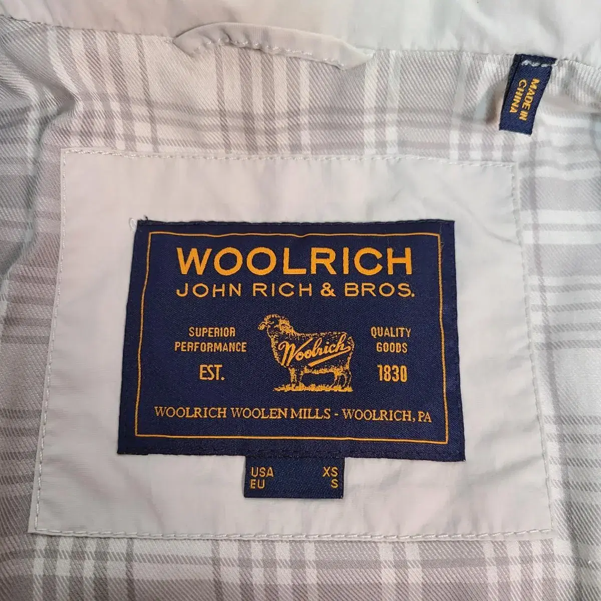 XS Woolrich 집업 자켓