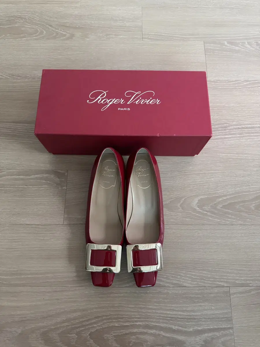 Roger vivier 로저비비에 트럼펫