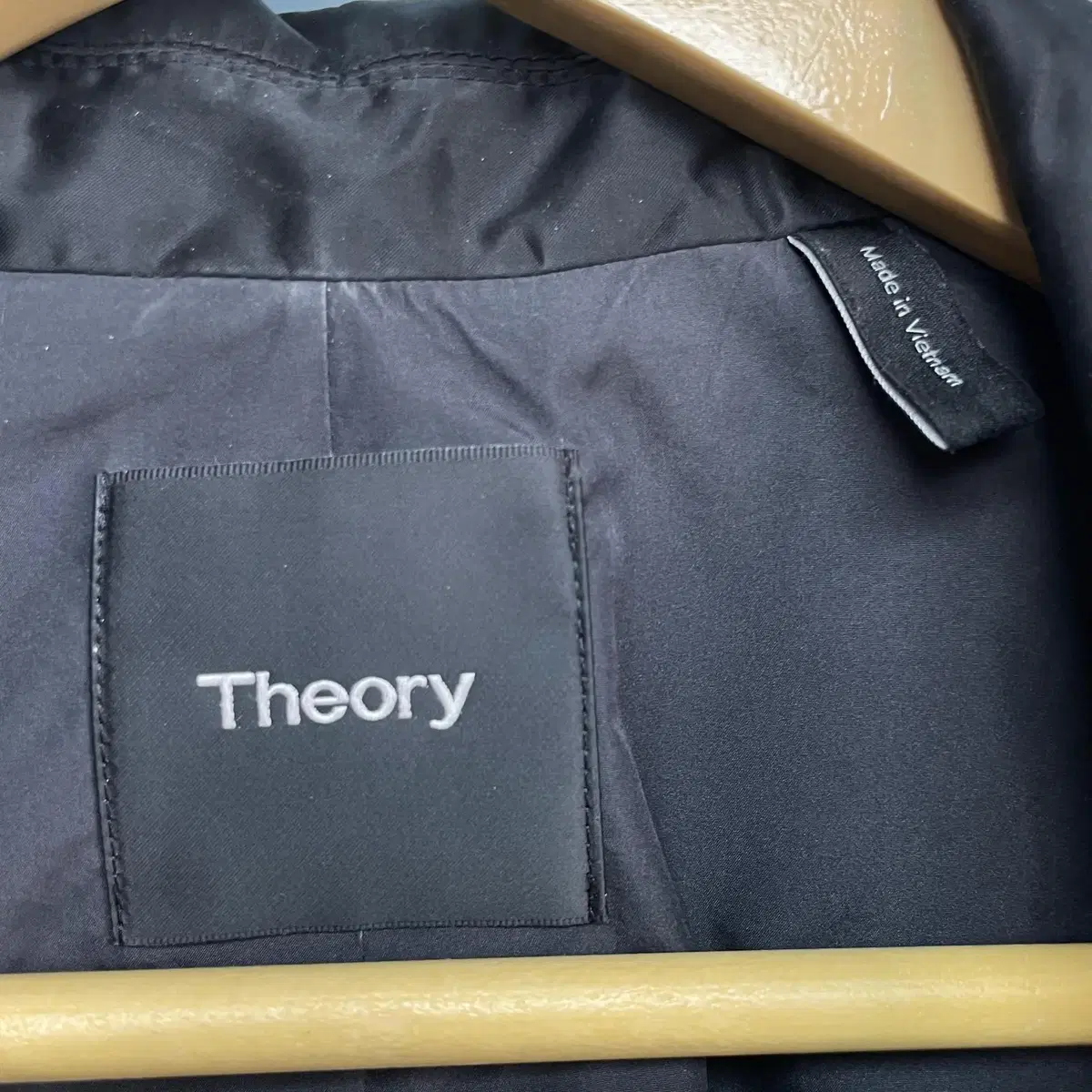 [P/44~55] Theory 띠어리 16FW 사틴 코트 국내 매장판