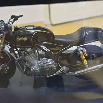 Autoart 1:12 Norton commando 952 | 브랜드 중고거래 플랫폼, 번개장터