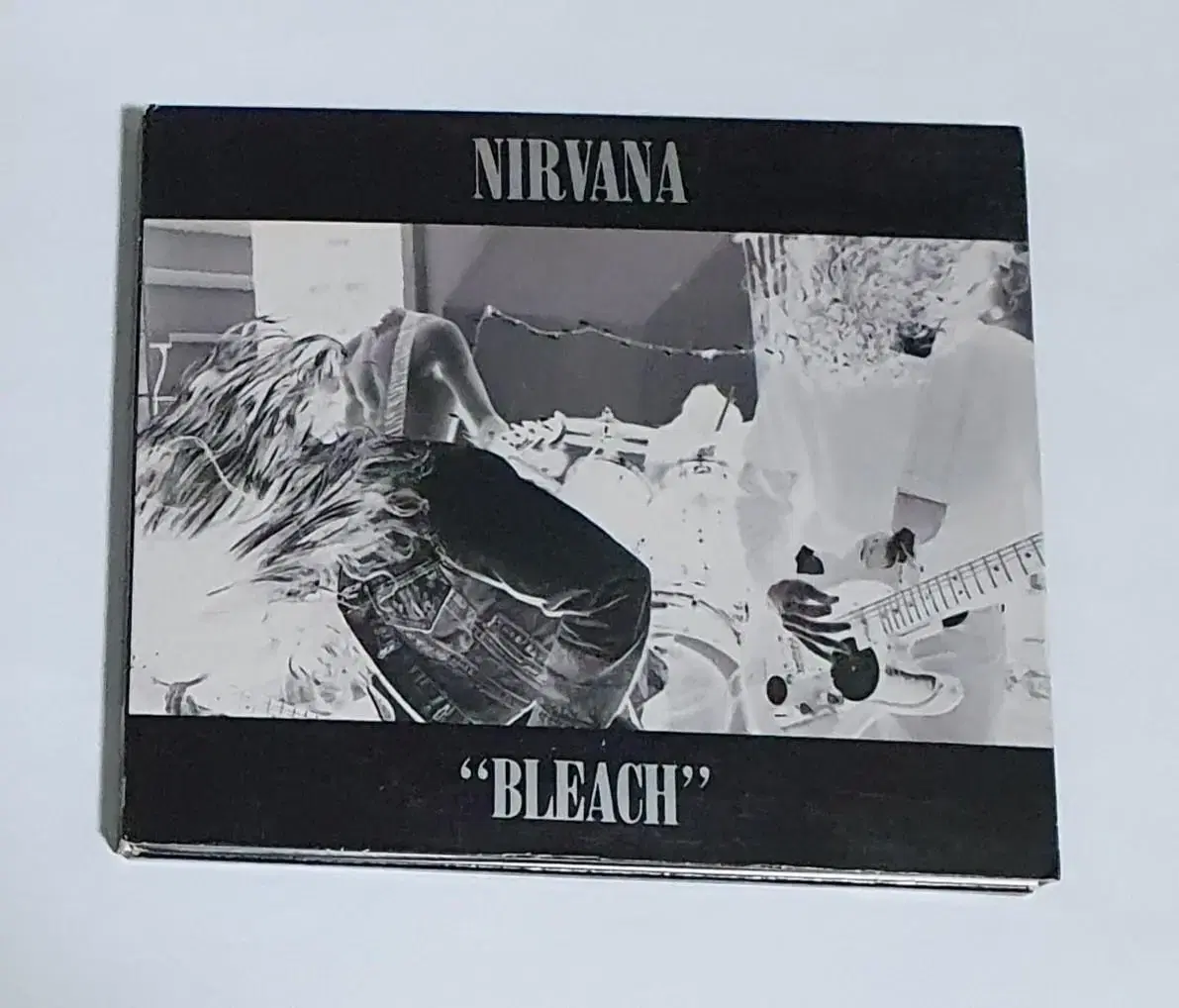 너바나 Bleach 디럭스 앨범 시디 CD 커트 코베인