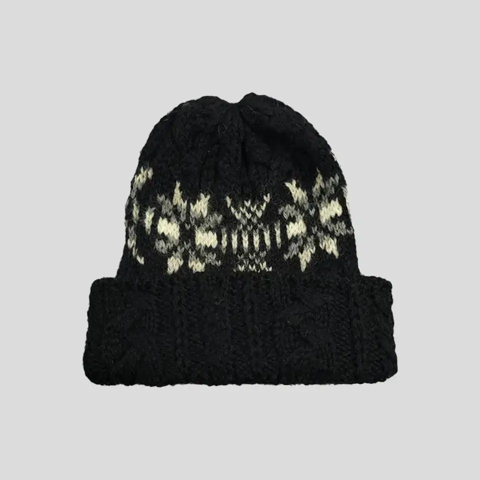 HIGHLAND2000 Highland Black British Wool 100% Wool Nordic Beanie